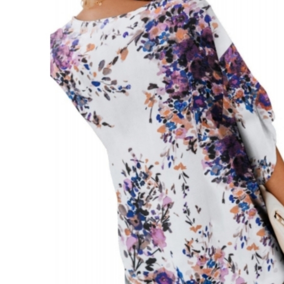 1 Left Medium New White Purple Floral Top - Picture 3 of 3